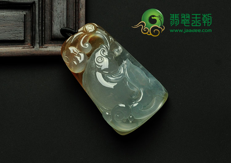 冰玻种黄翡缅甸翡翠“愉悦”挂件