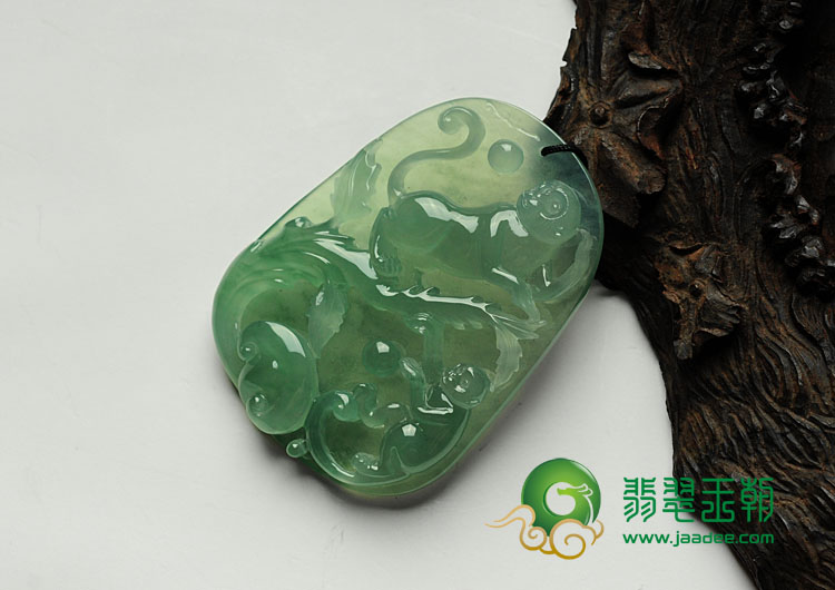 冰玻种晴水缅甸翡翠代代封侯挂件