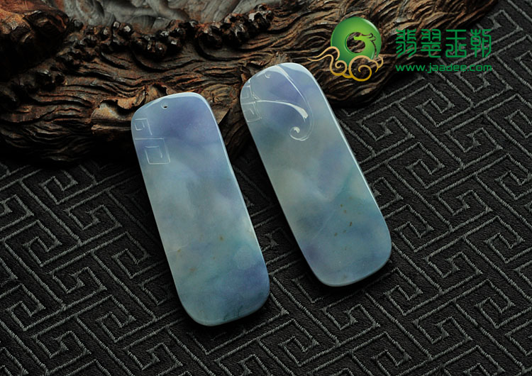 糯冰种紫罗兰缅甸翡翠蝶恋花挂件（一对）