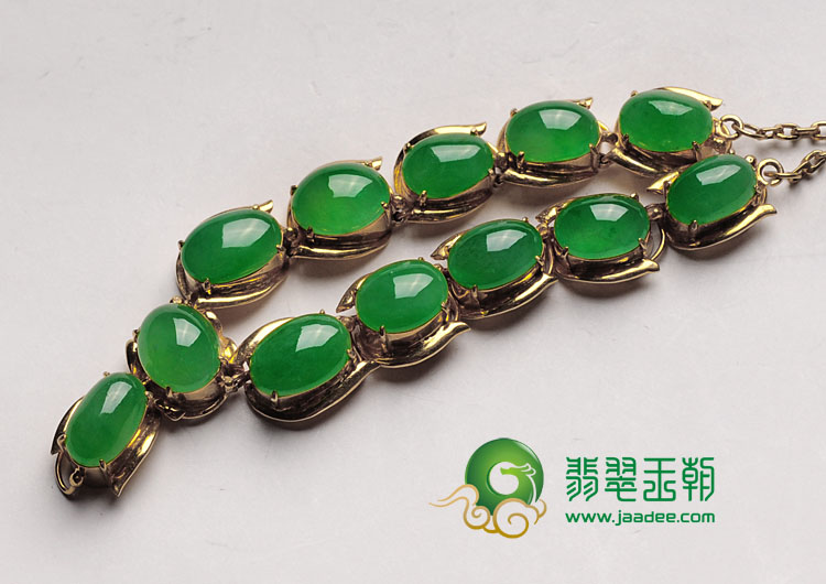 糯冰种翠色满绿缅甸翡翠项链面