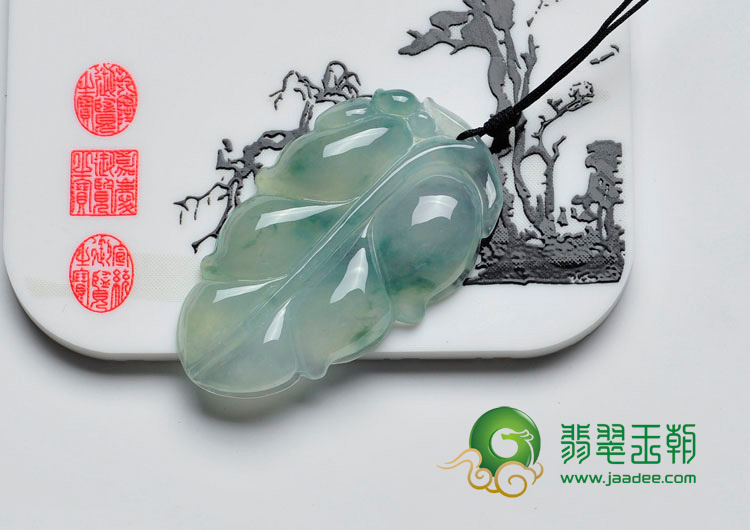 冰种飘花缅甸翡翠叶子挂件