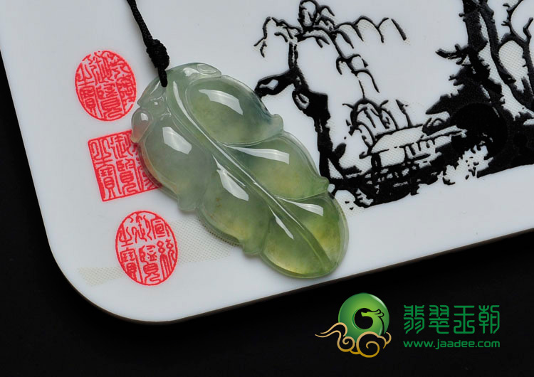 冰种淡黄翡缅甸翡翠叶子挂件