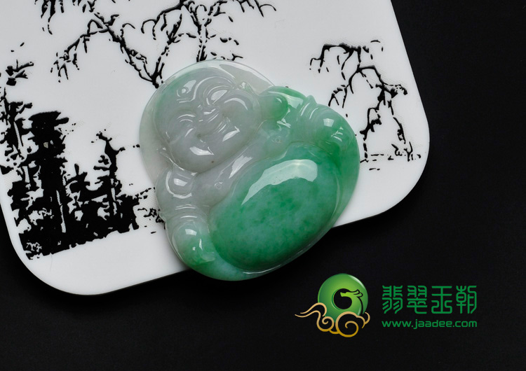 糯冰种豆色缅甸翡翠玉佛挂件