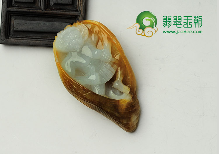 糯冰种褐黄翡缅甸翡翠逢凶化吉挂件
