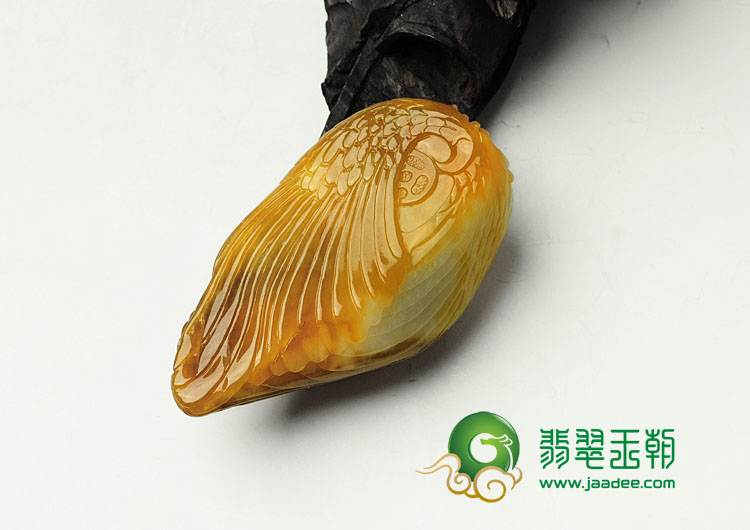 糯冰种褐黄翡缅甸翡翠逢凶化吉挂件