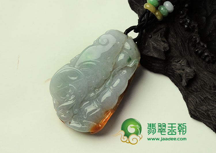 糯冰种红翡缅甸翡翠一路连科挂件