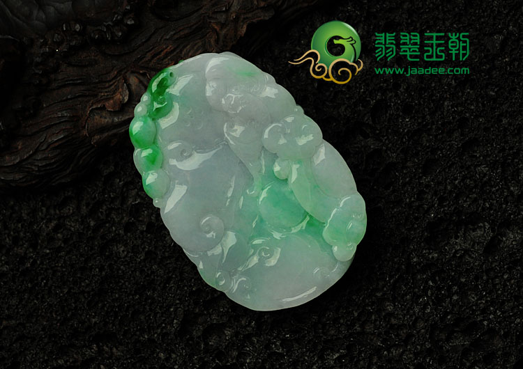 糯冰种飘翠缅甸翡翠龙行如意挂件