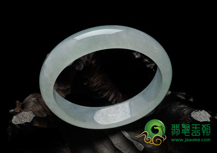冰种晴水缅甸翡翠贵妃镯（52.5mm-49.2mm）