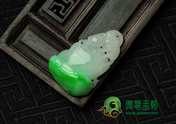 糯冰种飘翠缅甸翡翠灵猴献瑞挂件