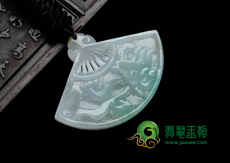 糯冰种晴水略带翠缅甸翡翠有凤来仪挂件