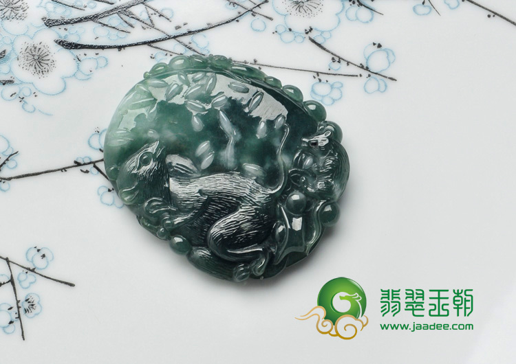糯冰种油青缅甸翡翠老鼠爱大米挂件
