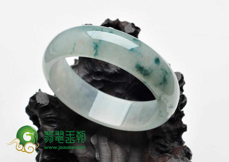 冰种飘花缅甸翡翠手镯（58.8mm）