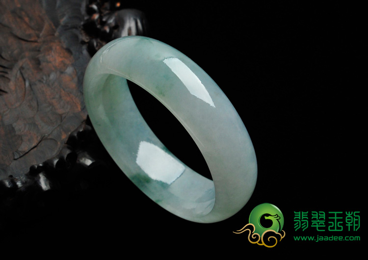 冰种飘花缅甸翡翠手镯（56.3mm）