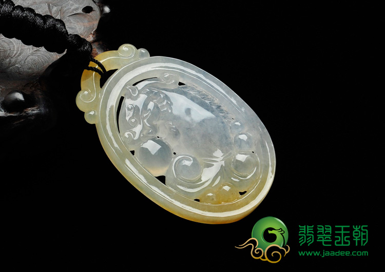 冰种黄翡缅甸翡翠望子成龙挂件