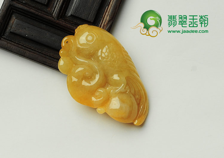 糯冰种黄翡英明神武挂件