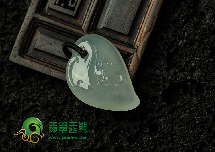 冰玻种缅甸翡翠有凤来仪挂件