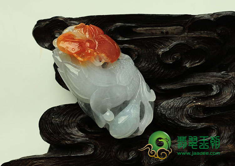 糯冰种红黄翡缅甸翡翠蝶恋花挂件