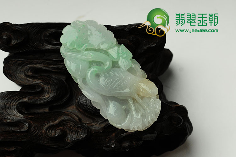 糯冰种淡三彩缅甸翡翠一路连科挂件
