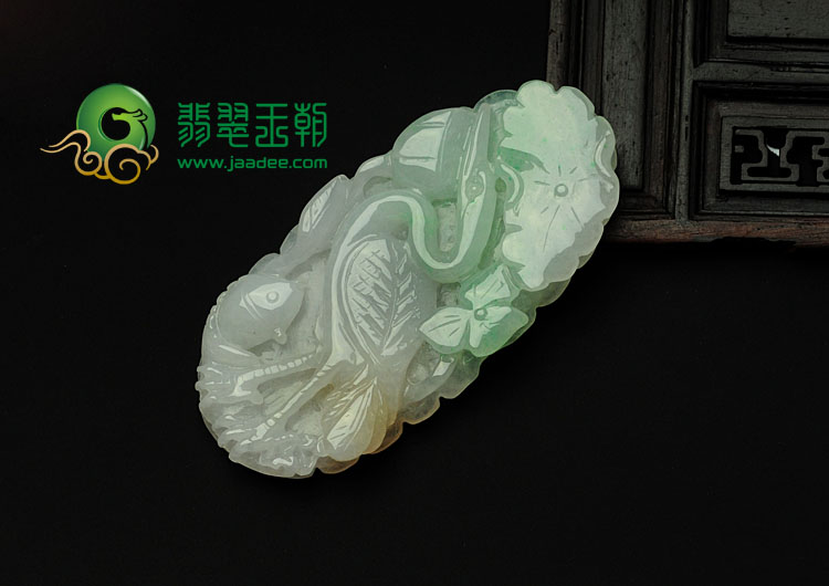 糯冰种淡三彩缅甸翡翠一路连科挂件