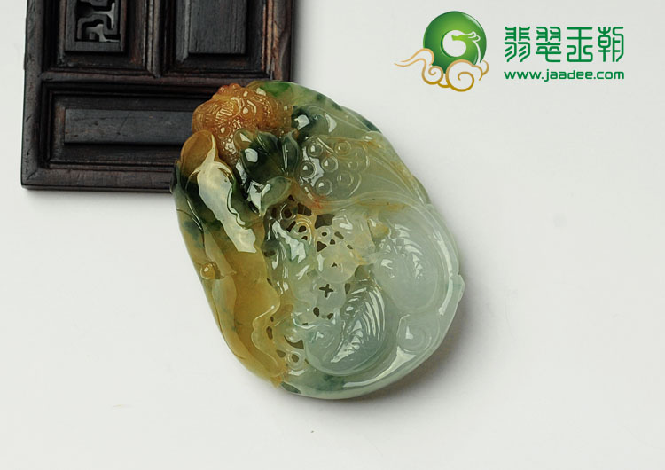 糯冰种黄翡飘花缅甸翡翠百年好合挂件