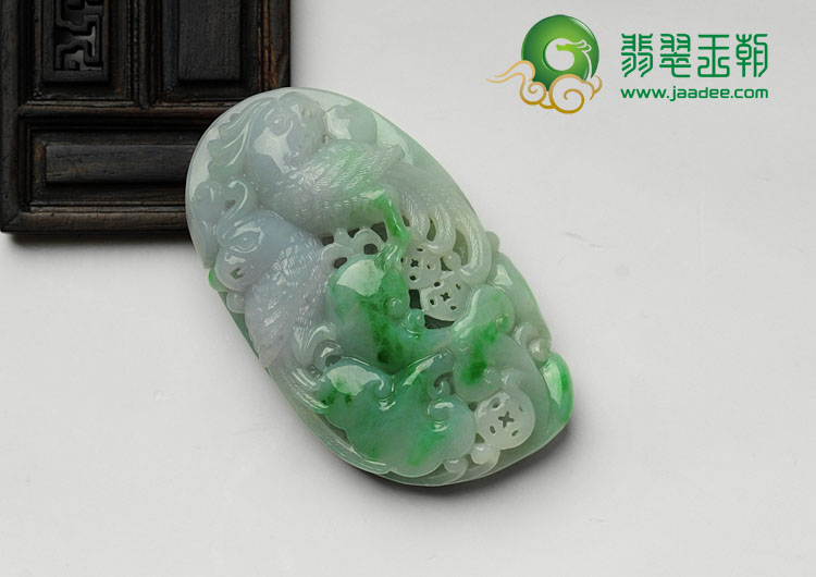 糯冰种春带彩缅甸翡翠英明神武挂件