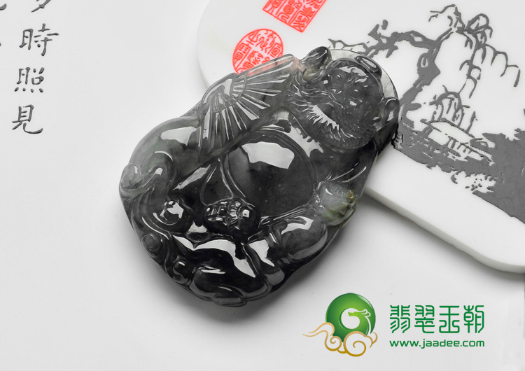 山水墨种缅甸翡翠钟馗挂件