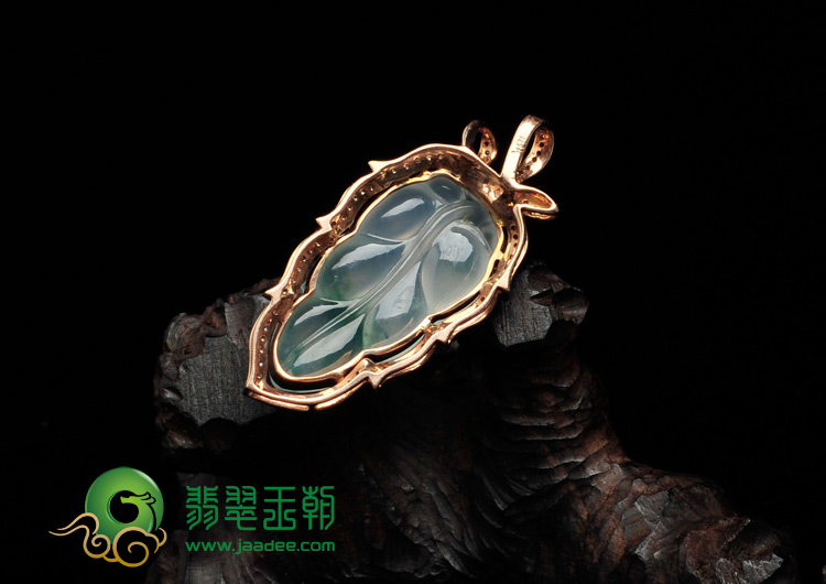 冰玻种飘花缅甸翡翠包玫瑰金金枝玉叶胸坠（奥钻）
