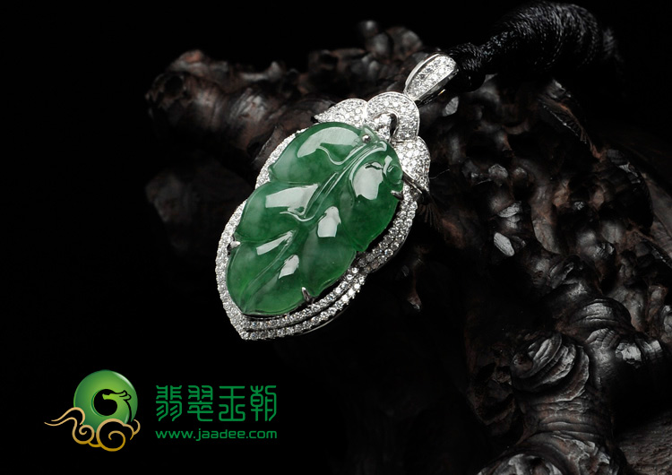 冰种菠菜绿缅甸翡翠包白金金枝玉叶胸坠（真钻）