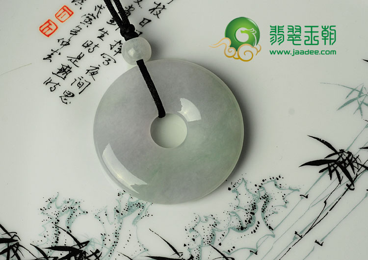糯冰种春带彩缅甸翡翠平安扣挂件