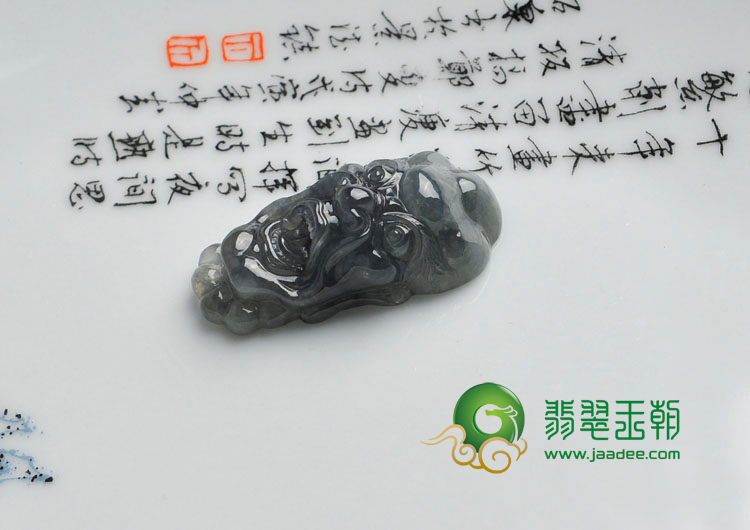 (超值推荐)山水墨种缅甸翡翠罗汉头挂件