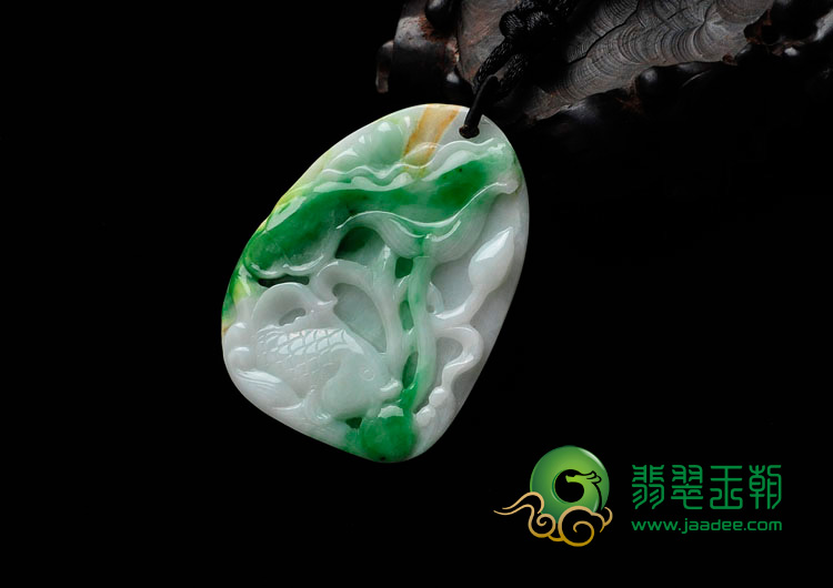 糯冰种阳绿缅甸翡翠年年有余挂件