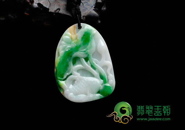 糯冰种阳绿缅甸翡翠年年有余挂件