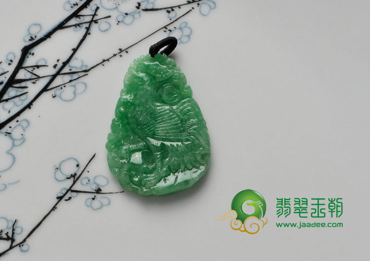 糯冰种满绿缅甸翡翠金鸡挂件