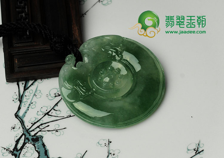 冰种青色缅甸翡翠双龙戏珠挂件（单价）