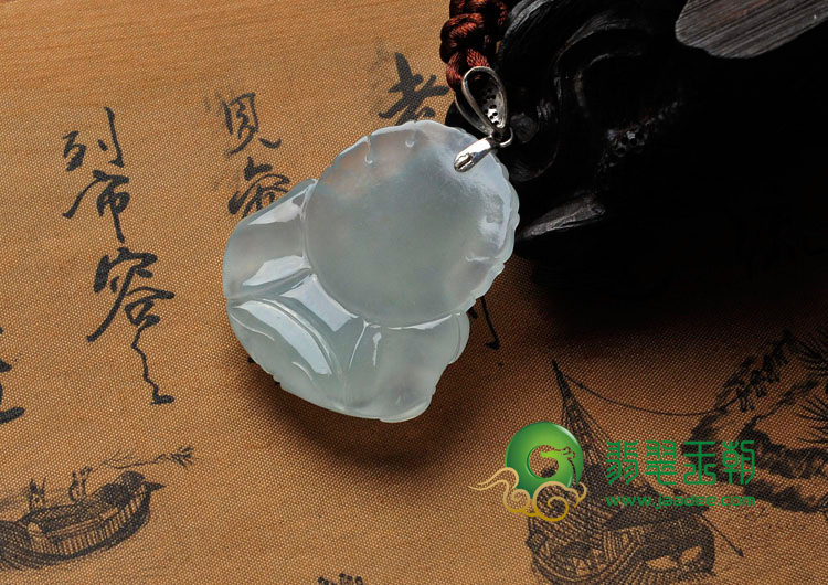 冰种晴水略飘花缅甸翡翠玉佛挂件