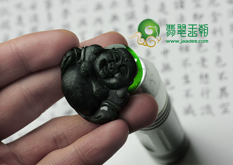 糯冰种墨翠缅甸翡翠玉佛挂件