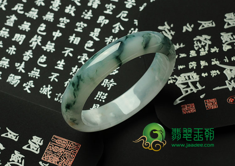 冰种飘花缅甸翡翠手镯（55.3）