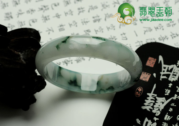 冰种飘花缅甸翡翠手镯（59）