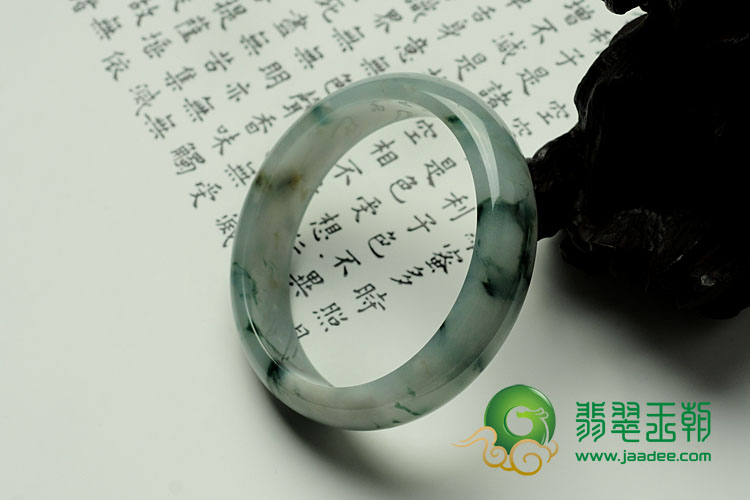 冰种飘花缅甸翡翠手镯（59）