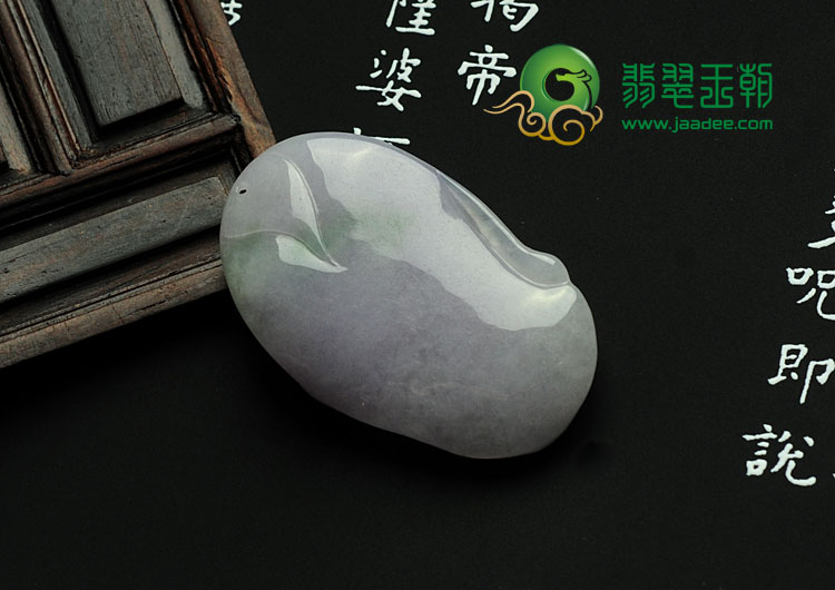 糯冰种春带彩缅甸翡翠送子玉佛挂件