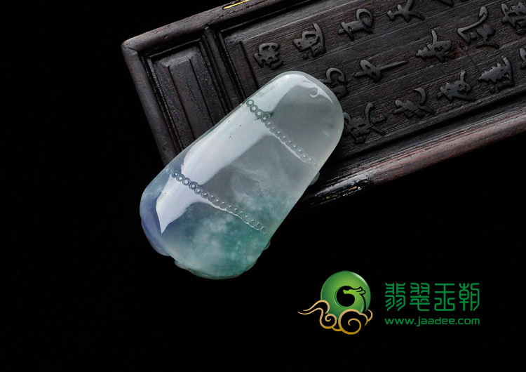 冰种晴水紫罗兰缅甸翡翠玉鼠吸财挂件