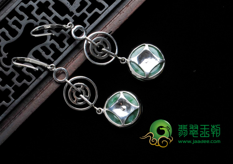 糯冰种阳绿缅甸翡翠包白金平安扣耳坠（真钻）