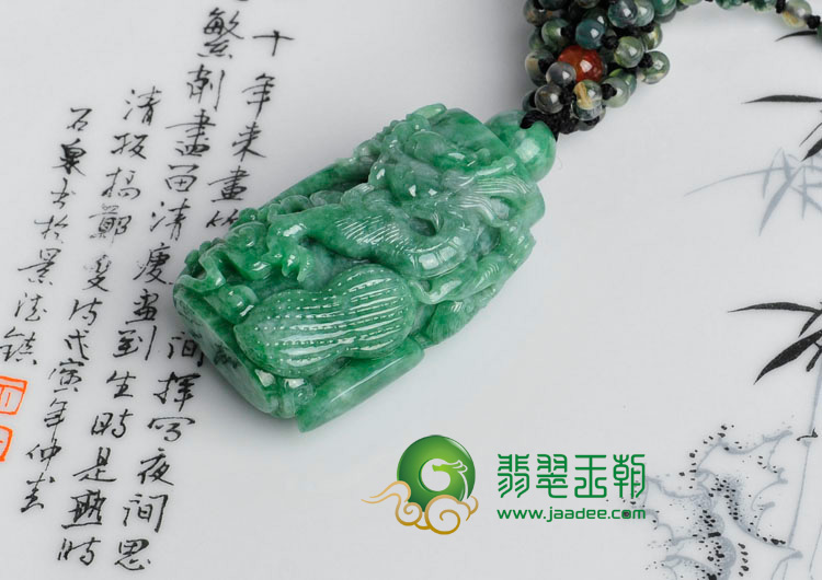 糯冰种豆绿缅甸翡翠生意兴隆挂件