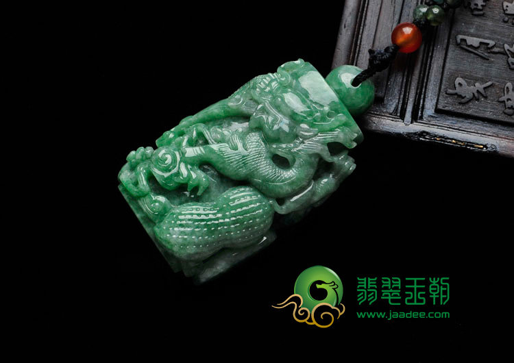 糯冰种豆绿缅甸翡翠生意兴隆挂件