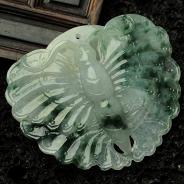 糯冰种飘花缅甸翡翠蝴蝶挂件