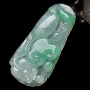 冰种翠色缅甸翡翠年年有余挂件