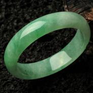 糯冰种晴水缅甸翡翠手镯（52.3mm）