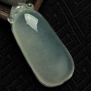 冰种淡晴水缅甸翡翠福瓜挂件