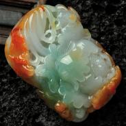 糯冰种三彩缅甸翡翠蝶恋花挂件