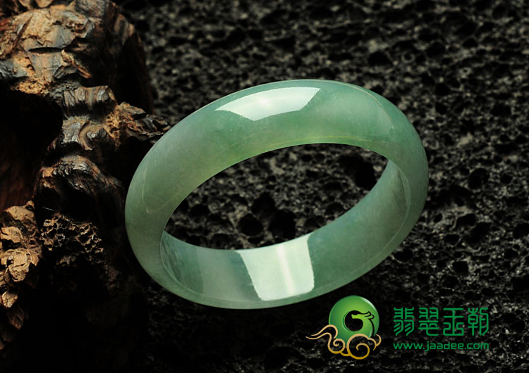 冰种晴水缅甸翡翠手镯（57.7mm）